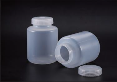 Бутыль 750 мл, PPCO, плоское дно, широкое горло, герметичная винтовая крышка, 6000 g, Китай