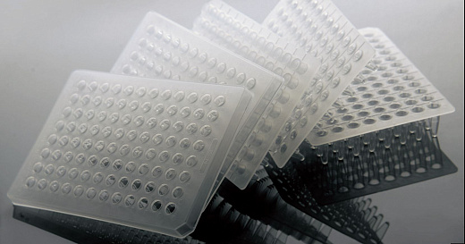 Планшеты для ПЦР, 96-лун., с полуюбкой, низкий профиль, бесцветные, полипропилен, для ABI, 25 шт/уп., 100 шт/кор., Nest, Китай