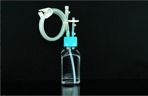 Крышка стерильная в сборе, разъём МРС, для переноса жидкости в/из квадратной банки для хранения, PETG, 1 шт./уп., 10 шт./кор., Nest, Китай