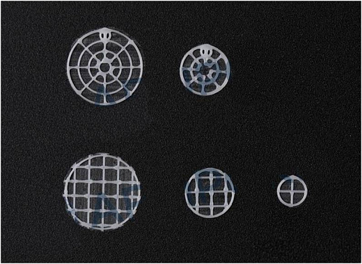 Диски для 3D культивирования полученные методом электроформования, невыровненные нановолокна, материал нанесен радиально, толщина подложки 30 мкм, 48 луночный планшет