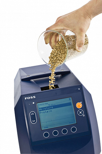 Анализатор зерна инфракрасный, портативный, Infratec Sofia Фото 2